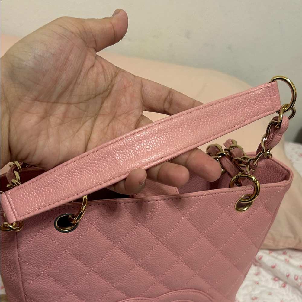 Chanel Pink Quilted Shoulder Bag - Picture 8 of 16